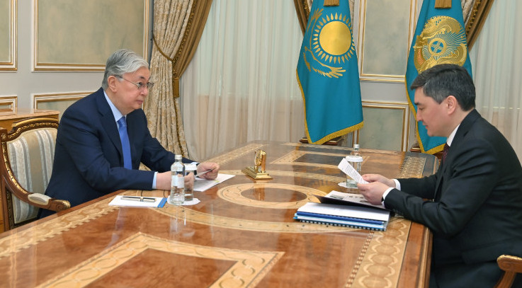 Prezıdent jemqorlyqqa qarsy kúresti kúsheıtýdi tapsyrdy