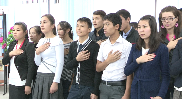 Dıalog alańynda – kóshbasshy jastar