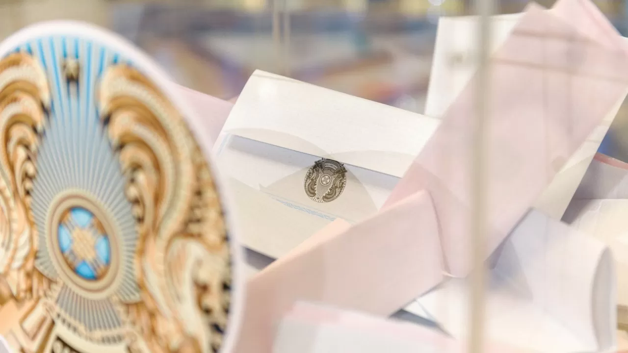 Betburysqa bastar beles