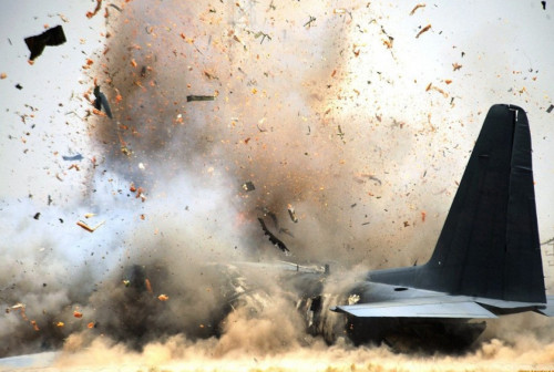 Nepalda ushaq qulaǵan jerden 14 adamnyń máıiti tabyldy