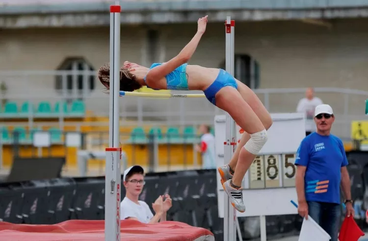 Qorytyndy – eki júlde