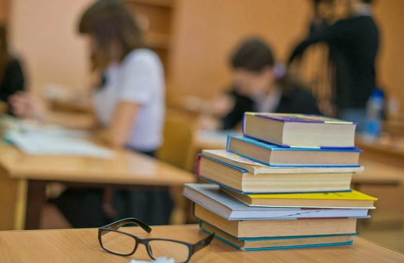 Bilim jáne ǵylym mınıstrligi eki vedomstvoǵa bólinedi