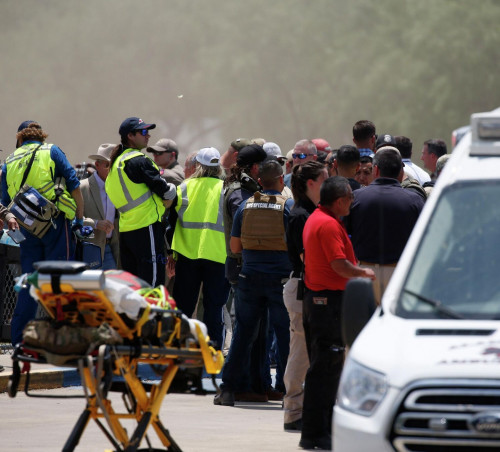 AQSh-ta jerleý rásimi kezinde atys boldy