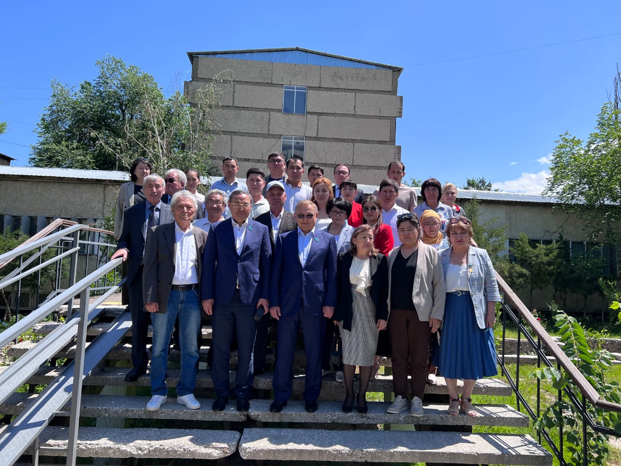 Referendýmǵa daıyndyq barysy naqtylandy