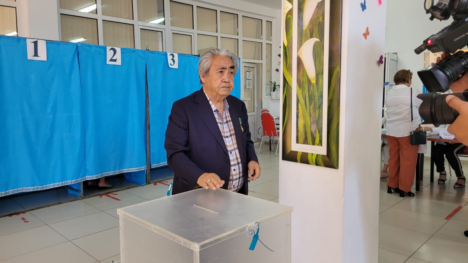 Qazaqstanymyz kórkem elge aınalsa eken – Ilıa Jaqanov