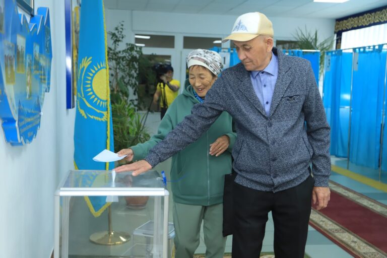 Qostanaı oblysy turǵyndarynyń 60 paıyzdan astamy daýys berdi