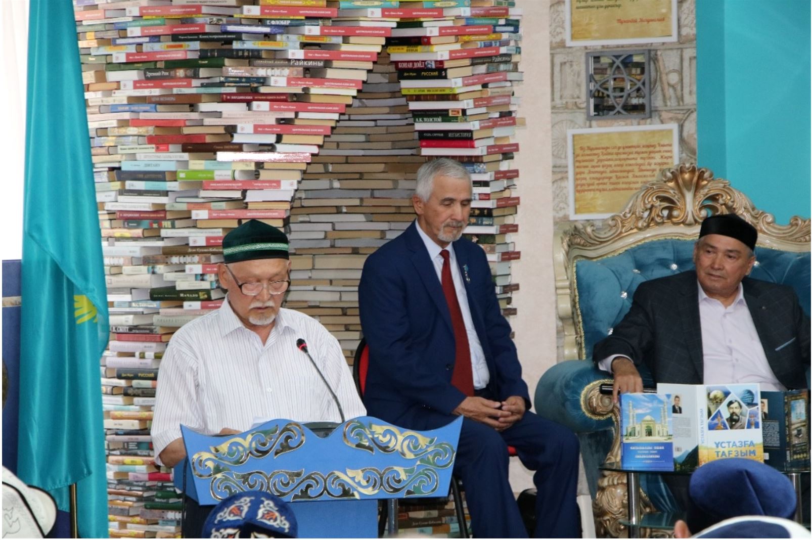 Toqsan jyldan keıin tabysqan týystar