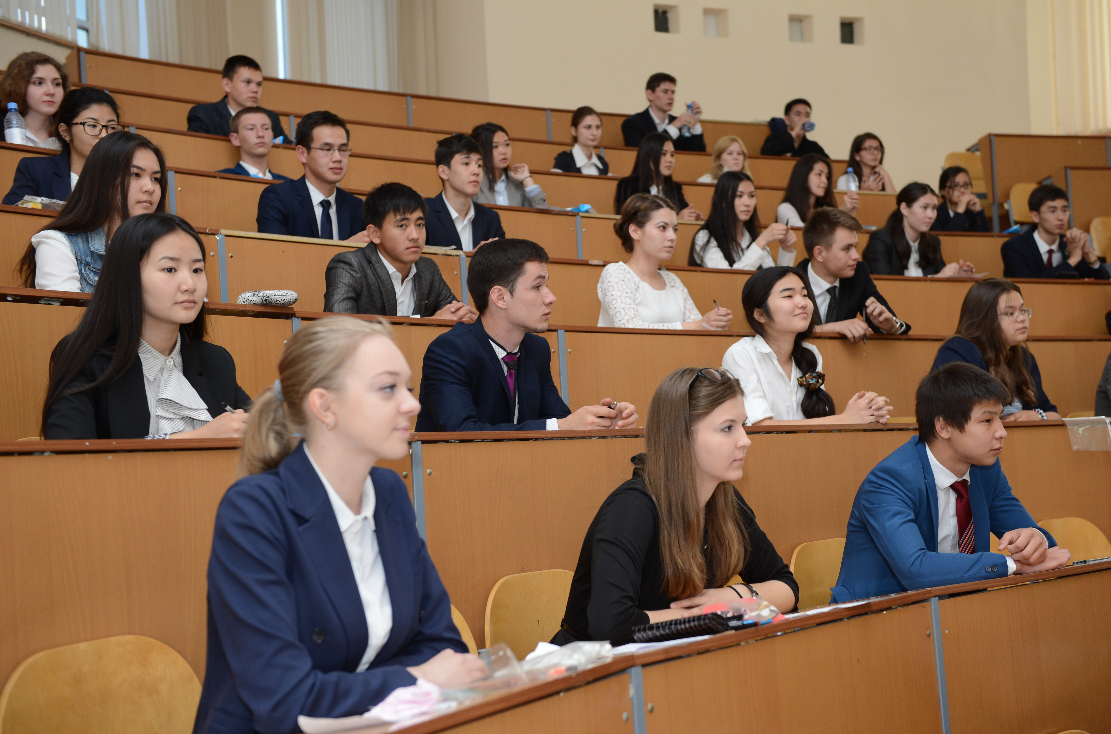 Joǵary nátıje kórsetkender de, ereje buzǵandar da bar