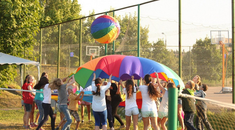 Temirtaýda balalarǵa arnalǵan tegin lager ashyldy