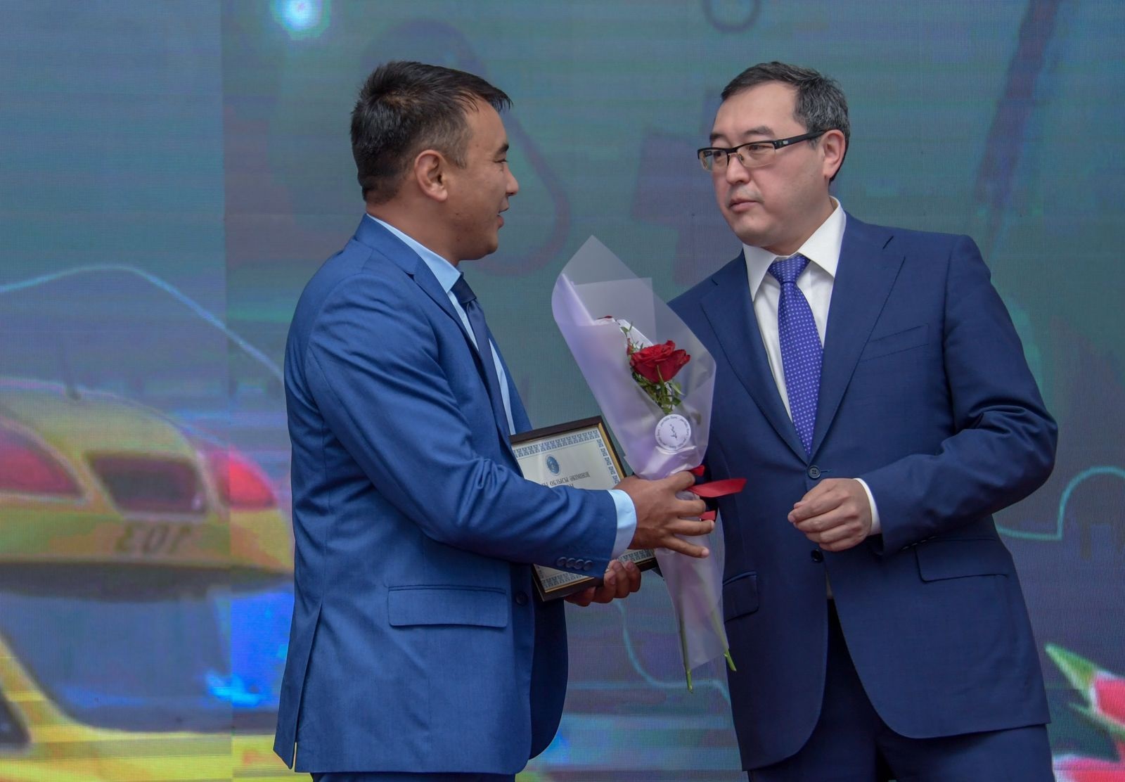 Úzdik mamandar marapattaldy