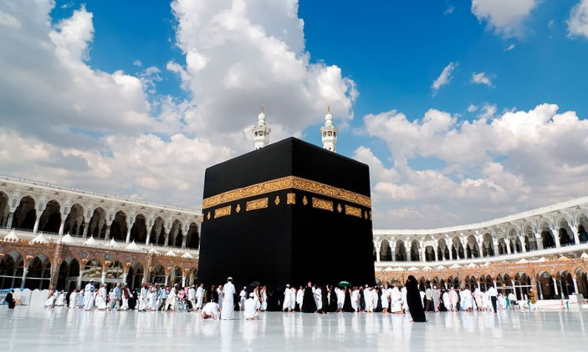 Qajylyq saparǵa shyǵaryp saldy