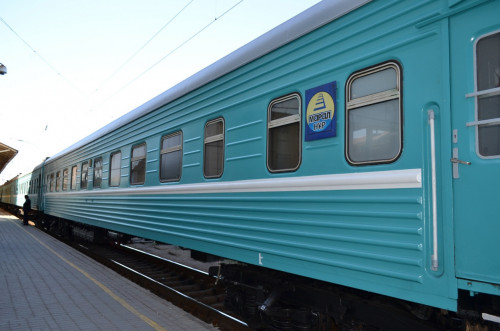 Jolaýshylar poıyzyna tekseris júrgizilýde