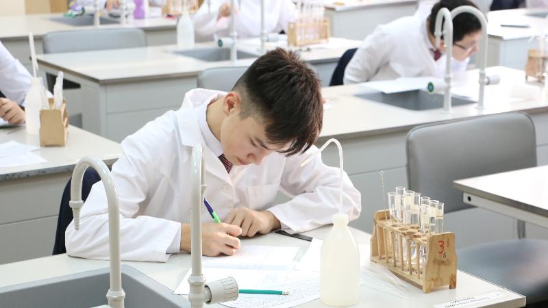 Oı jarystyrǵan oqýshylar oljasy