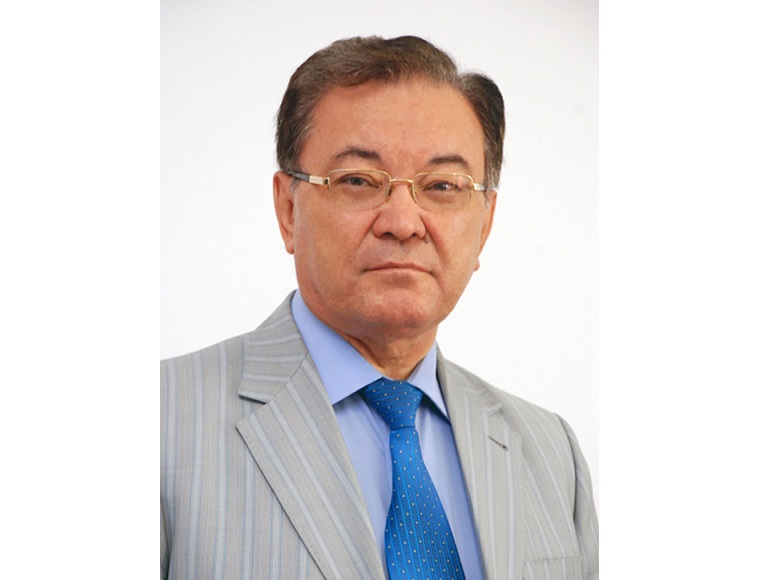 Bilikti ǵalym, úlgili ustaz