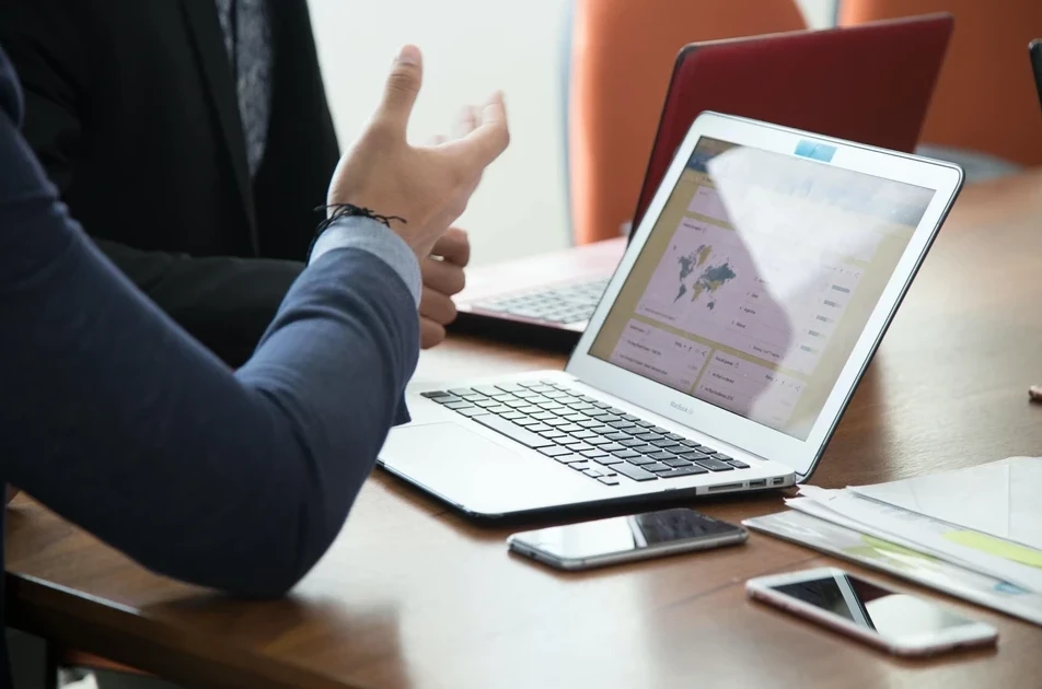 Sheteldik kompanııalar Qazaqstanǵa qonys aýdarady