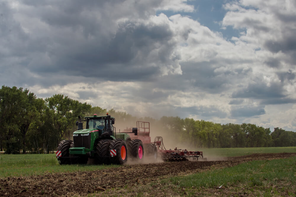 Traktordyń quny – sharýanyń muńy