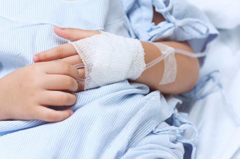 Koronavırýs juqtyrǵan balalar sany kóbeıdi