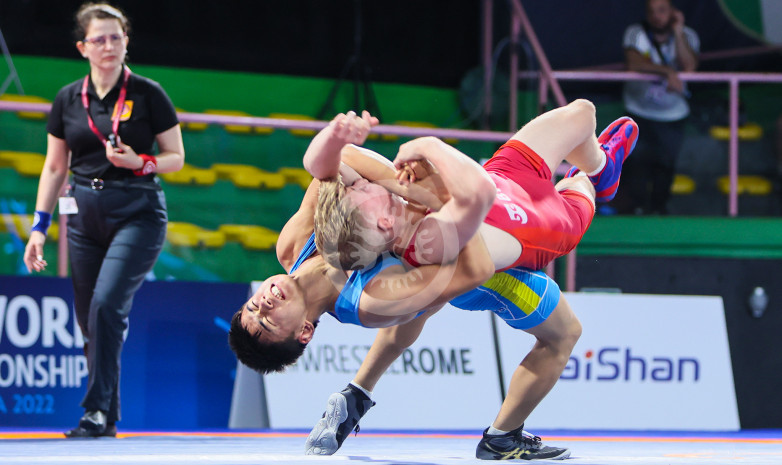 Áskerbek – álem chempıony!