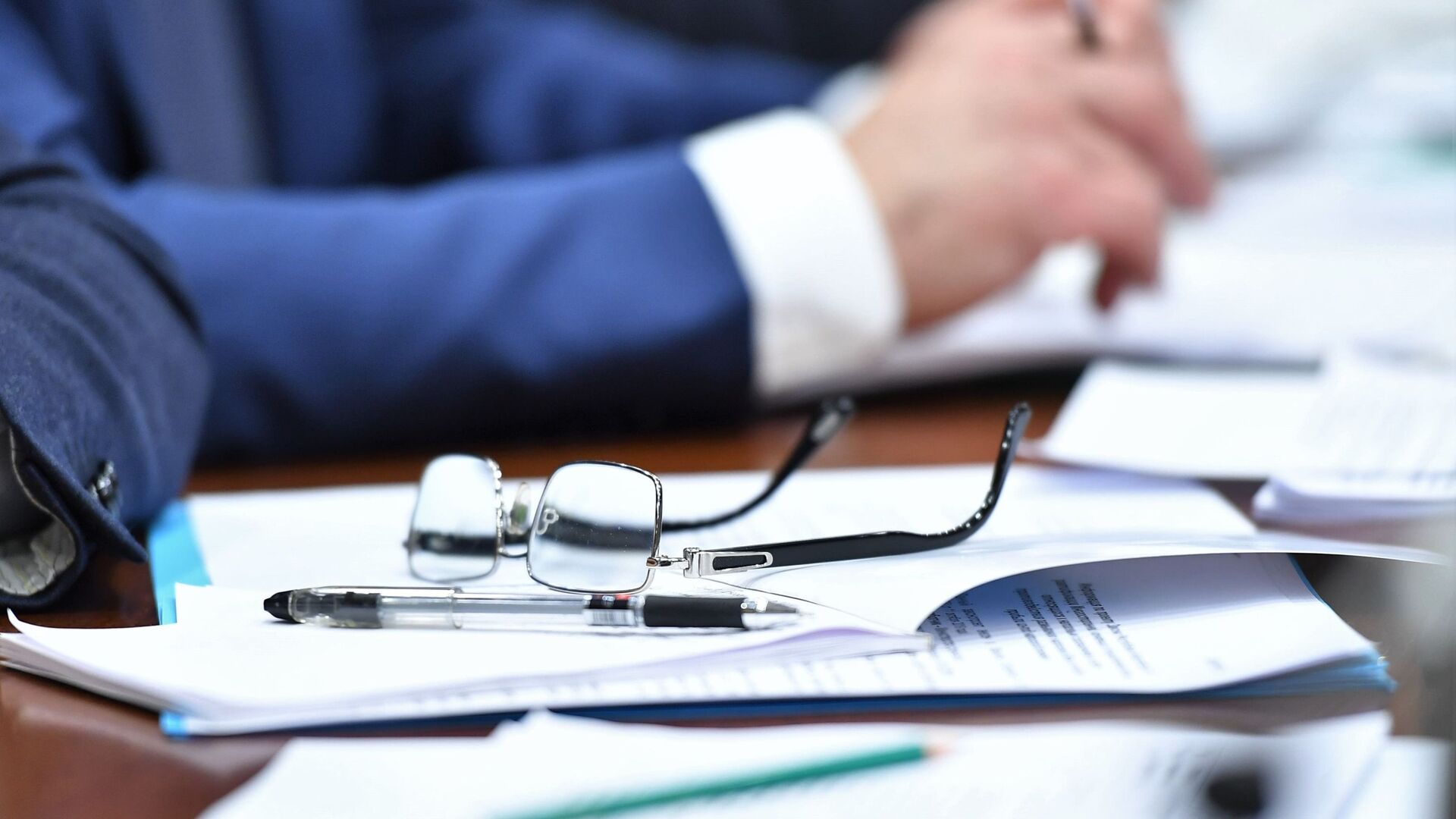 Aımaqtarda kezdesýler ótkizdi