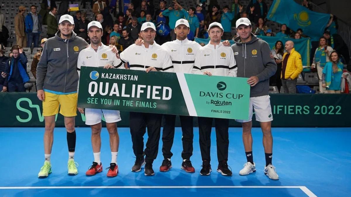 Qarsylastyń barlyǵy da azýly