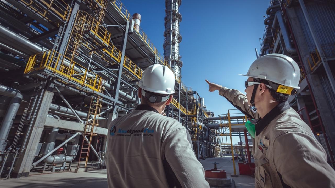 Kórshilermen baılanys artyp keledi