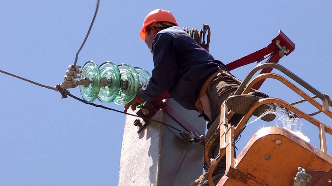 Qalaǵa qosylǵan aýyldar: Megapolıs 2025 jyly sapaly elektr energııasymen tolyq qamtamasyz etiledi