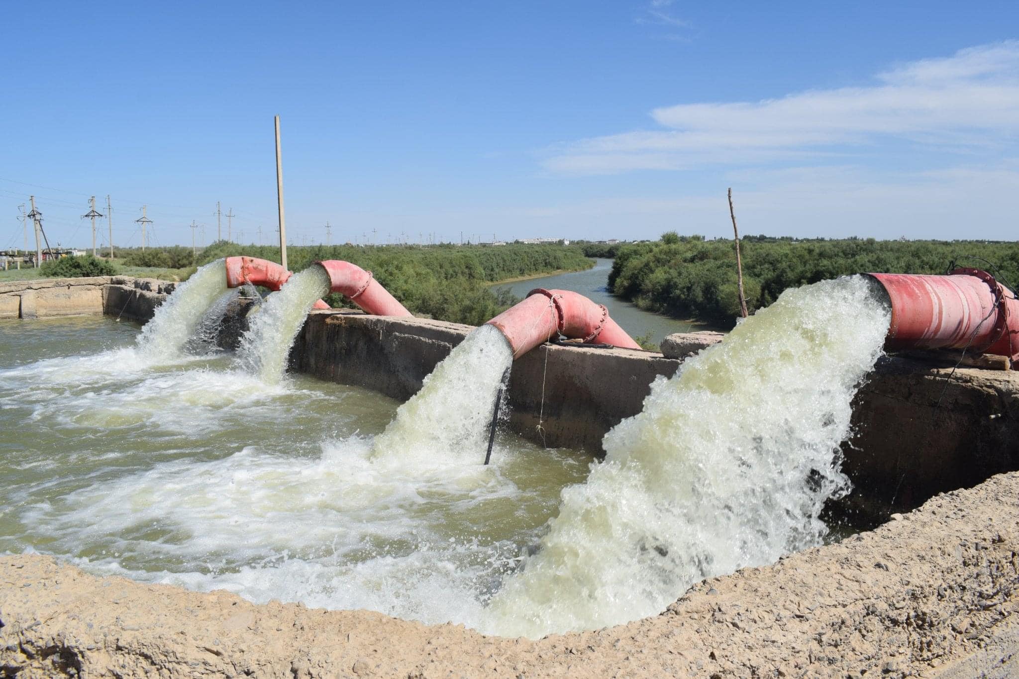 Sharýanyń shaǵymy: Halyqpen kezdesýlerde myńnan astam másele kóterilgen
