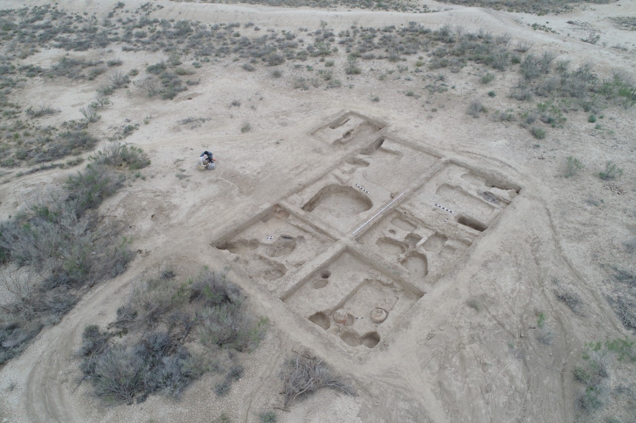 Arheologııa ǵylymy dala zertteýlerimen shektelmeıdi