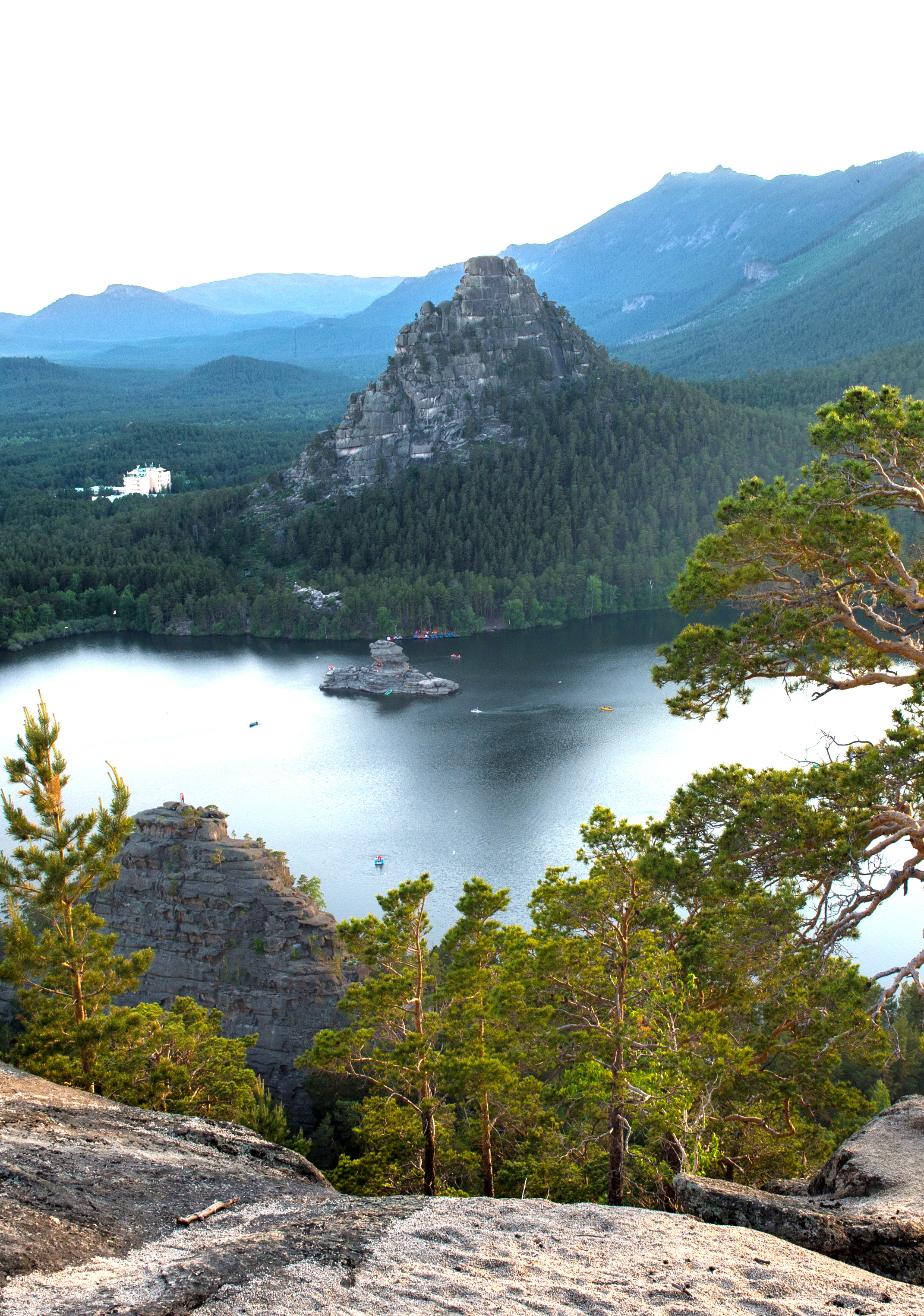 Tarıhymyzdy ádeıi burmalaı ma?