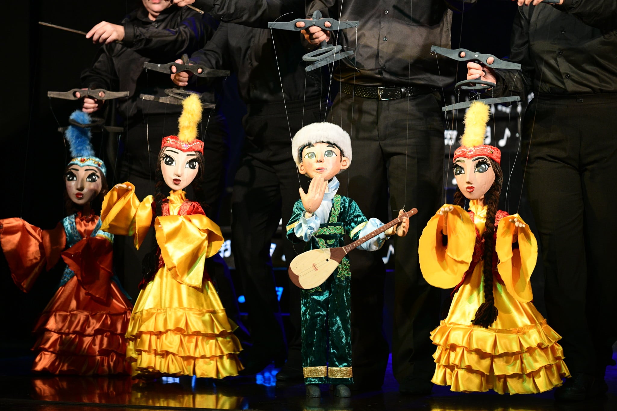 Qýyrshaq teatrynyń qýanyshy hám muńy