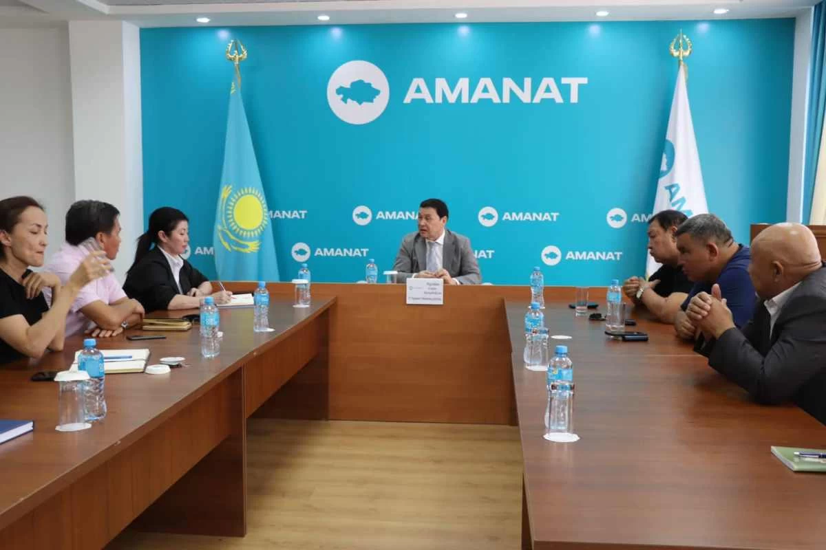 Qymbatshylyqtyń kesirinen qurylys toqtap tur