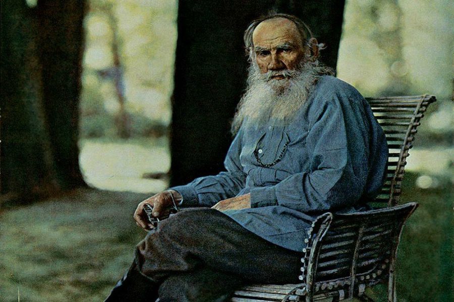 Tolstoı kúndeligi