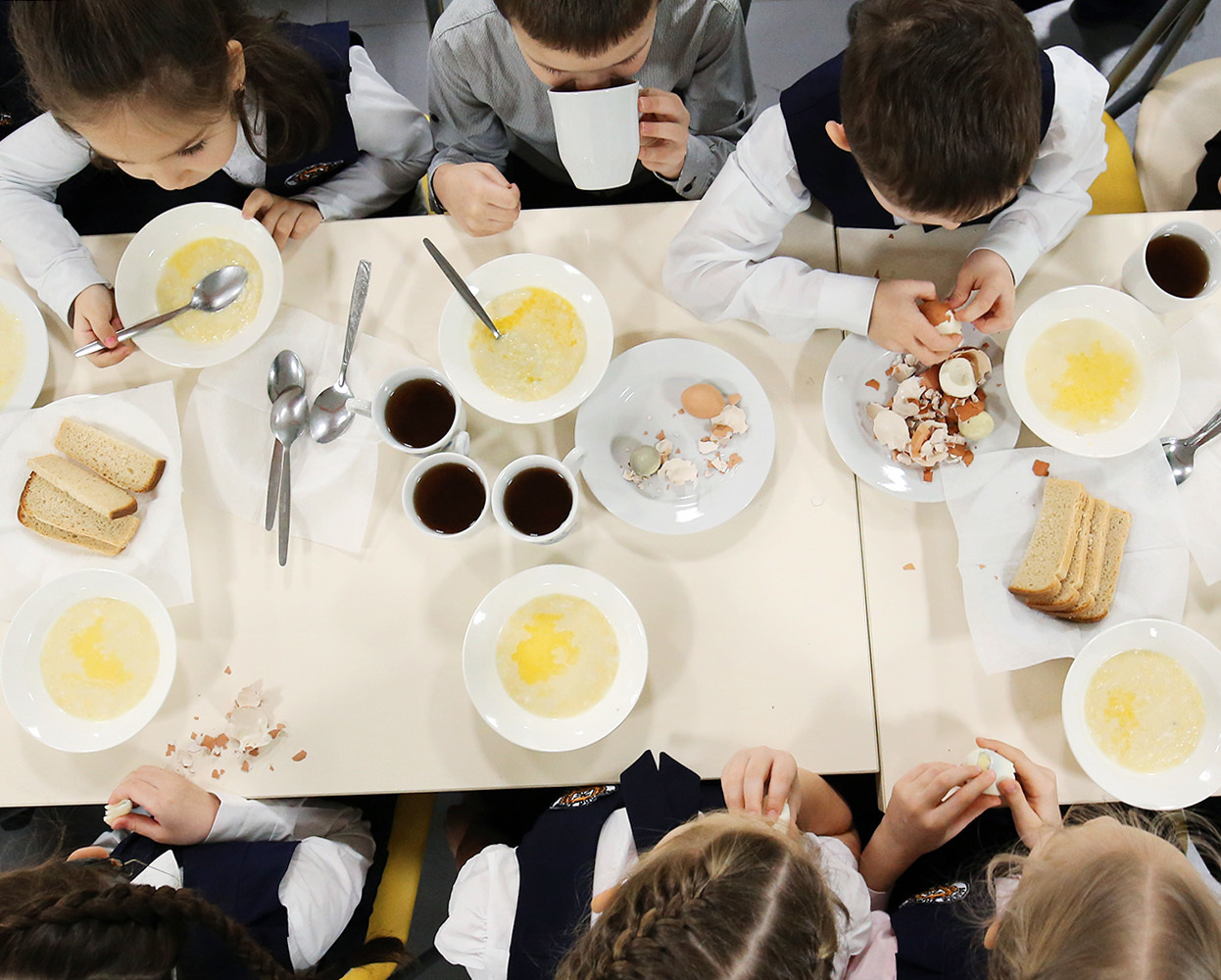 Oqýshylar durys tamaqtanbaıdy