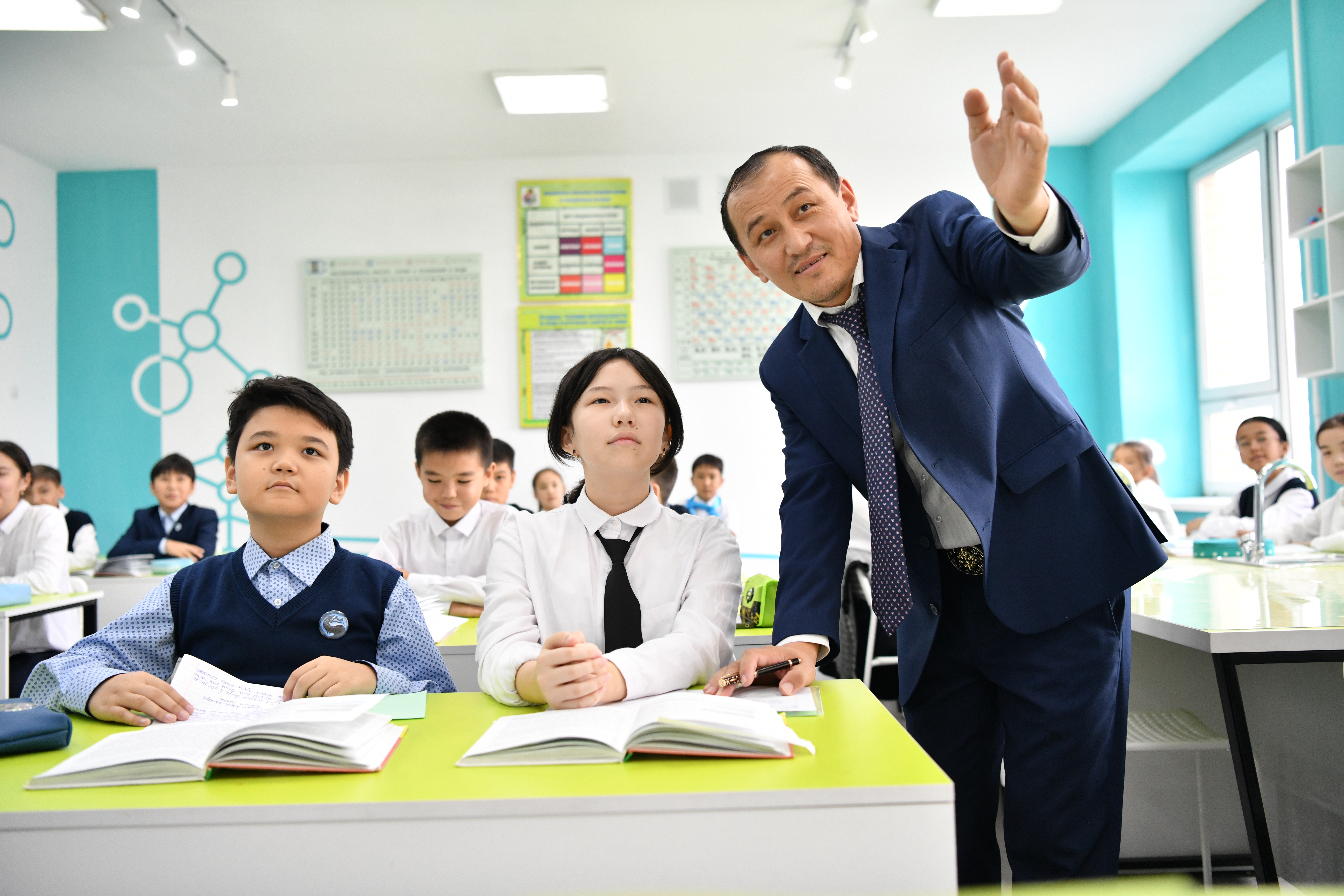 Pıfagor jáne pedagog