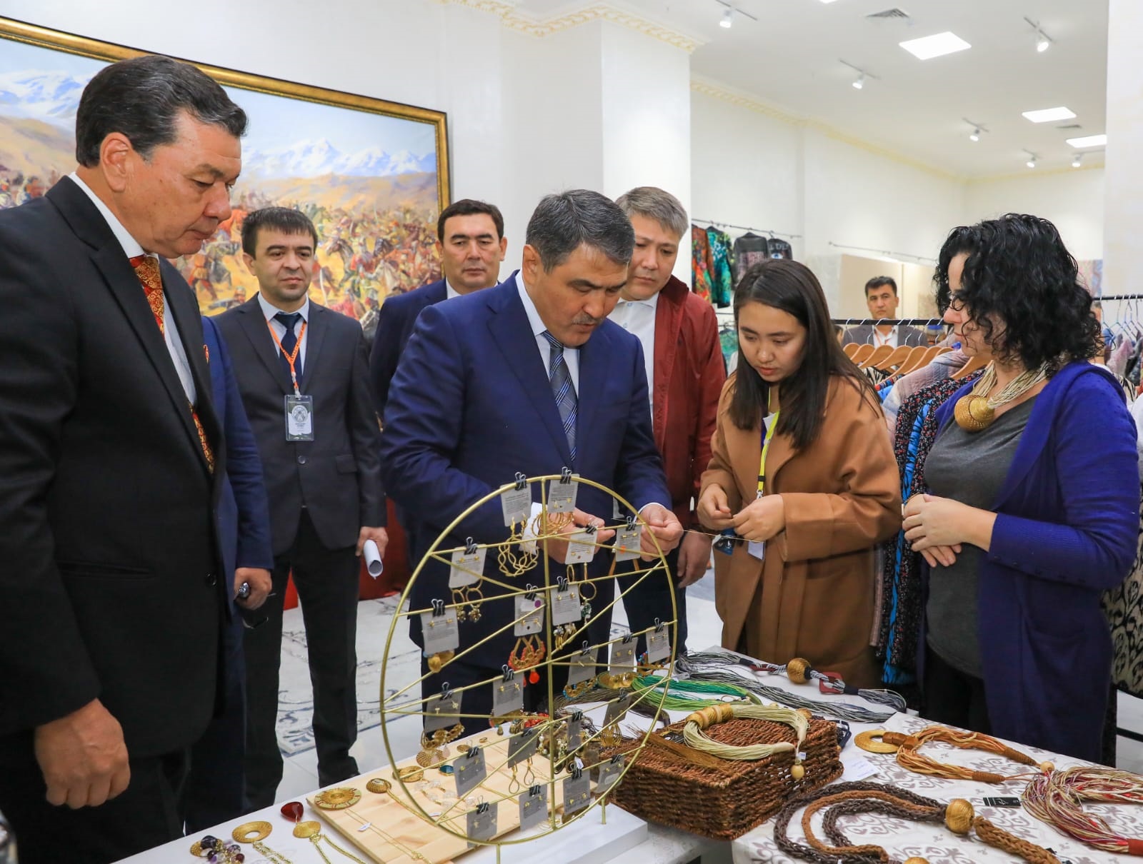 Taraz – qolónershiler shahary