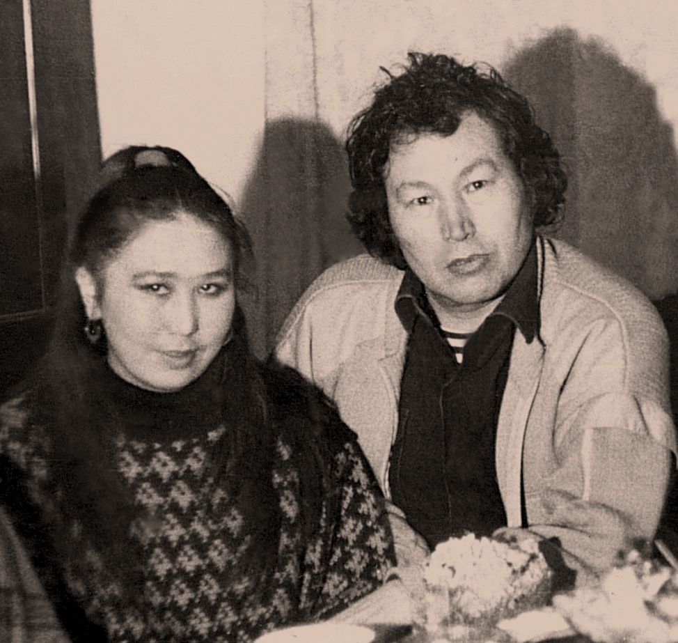 Ǵalııa Bókeı: Aýylda da Oralhan Bókeıdiń qarashańyraǵyn jańǵyrtsam deımin