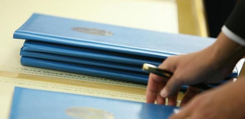 Áleýmettik túsindirý jumystary