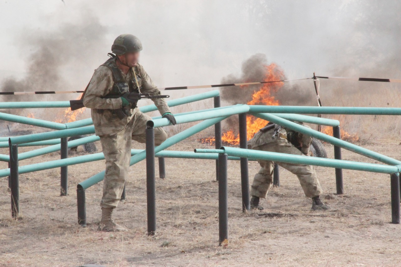 Kúreń beret kıgender sheberligi