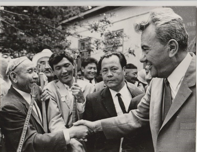 «Men halqyma senemin, onyń bolashaǵy zor»