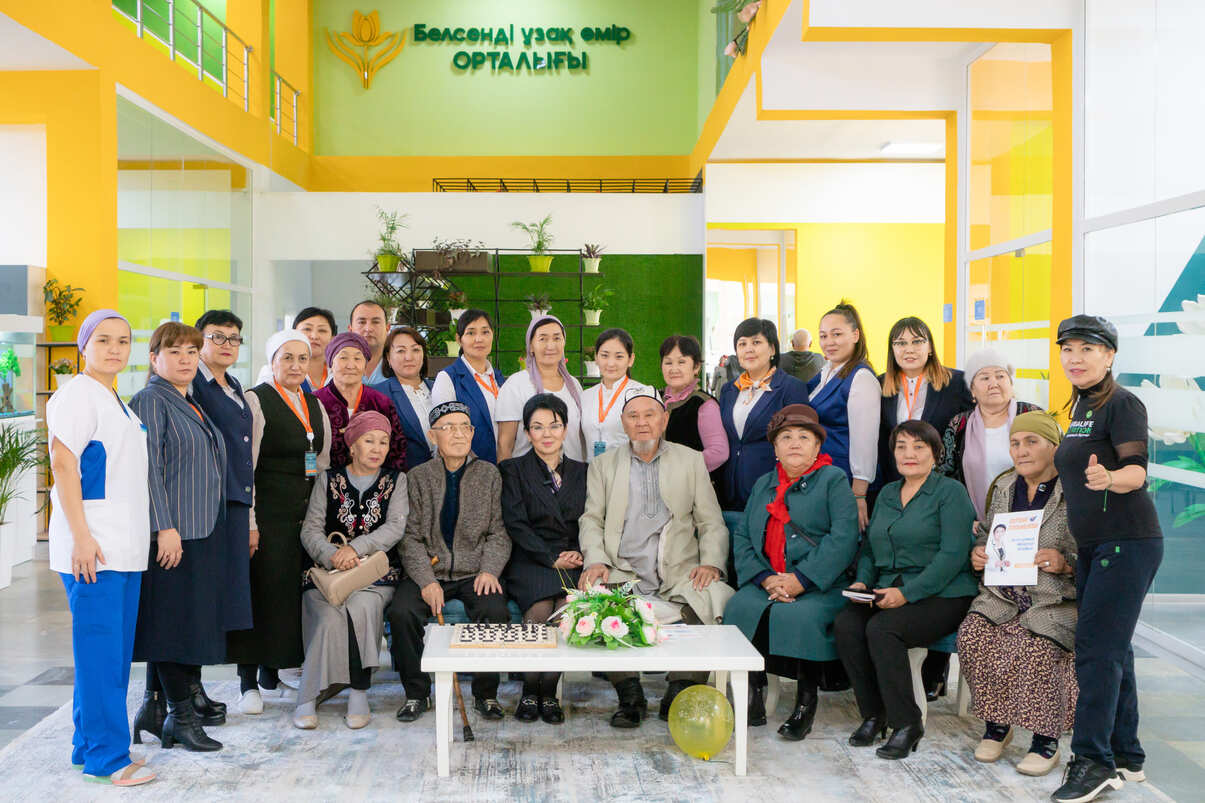 Zeınetkerlerdi ne alańdatady?