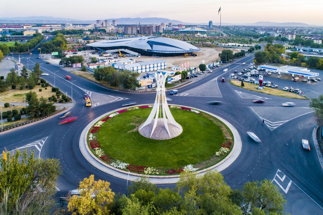 О́ńirdegi oń ister