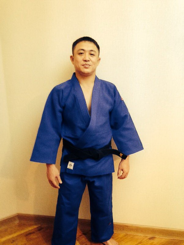 Jetpisbaevtyń júldesi úshin