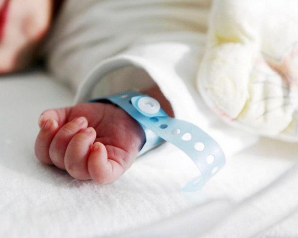 Túrkistanda saılaý kúni 90 náreste dúnıe esigin ashty