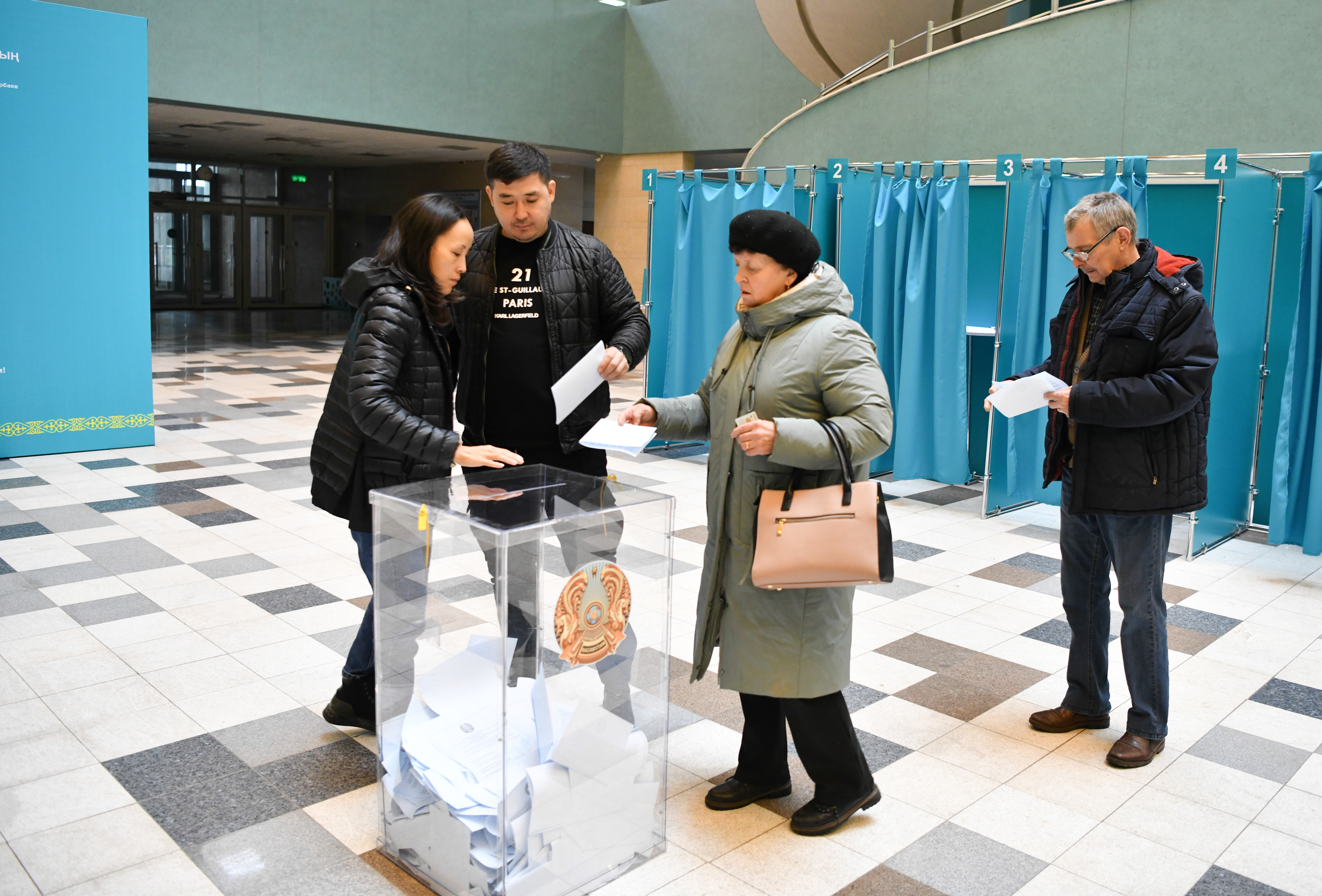 Saıası ómirdegi salmaqty oqıǵa