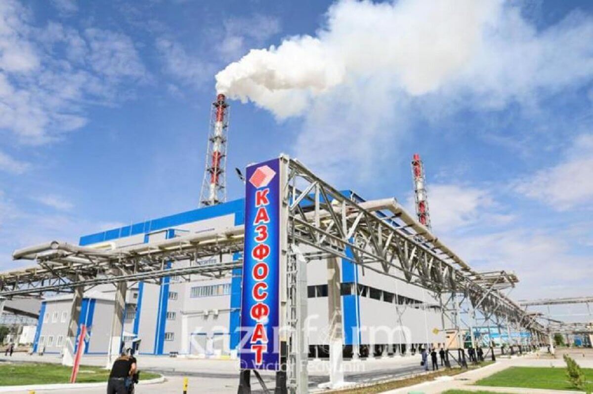 «Qazfosfattaǵy» daý: Jumysshylar nege dúrlikti?