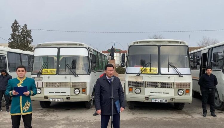 Oqýshylar otyz teńgemen qatynaıdy