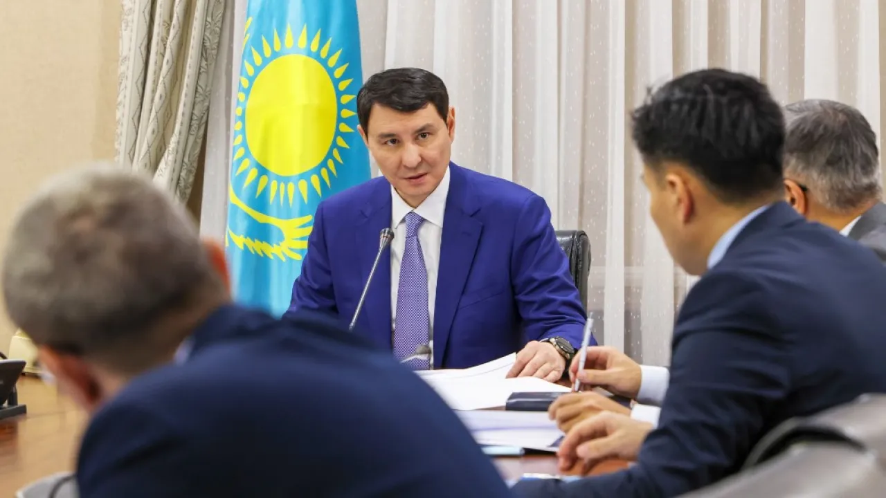 Ulttyq jobalarǵa qatysty jıyn