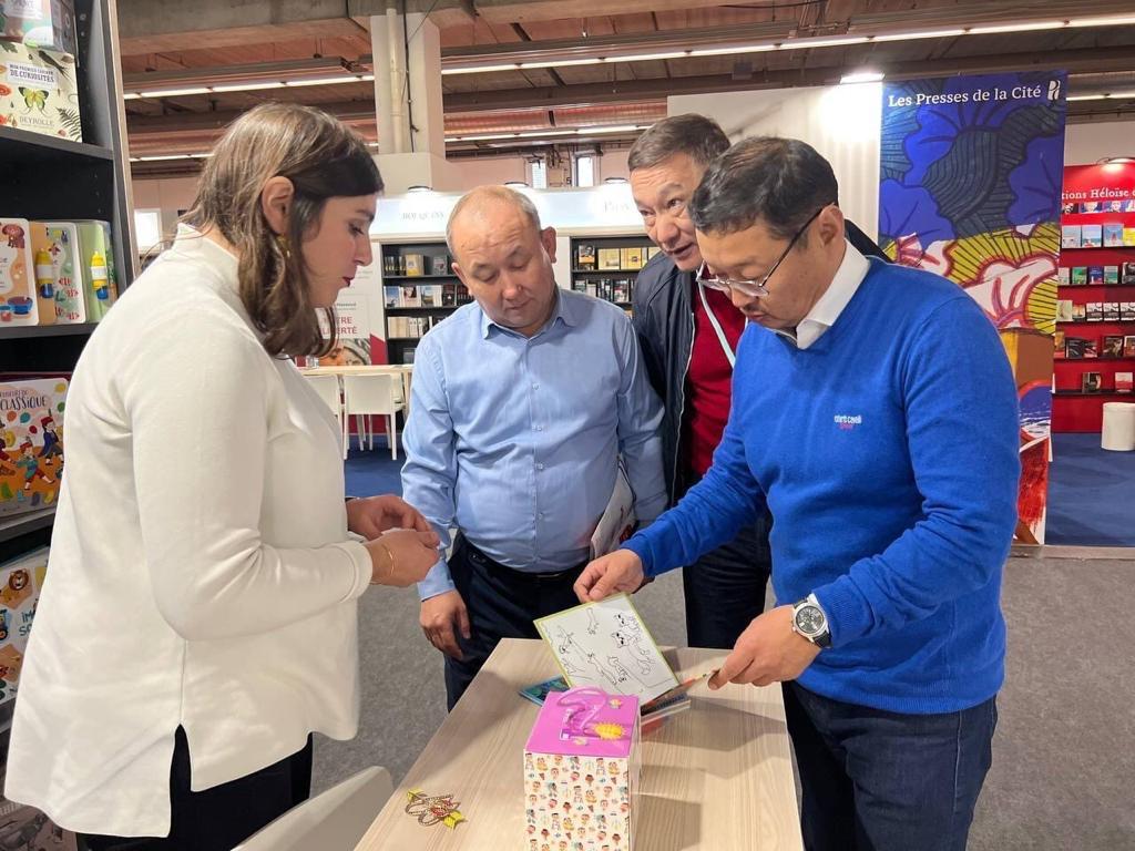 Tilge qyzmettiń bel-belesi