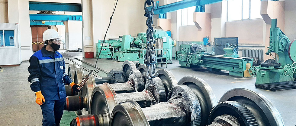 Depodaǵy daý: jumysshylar talaby