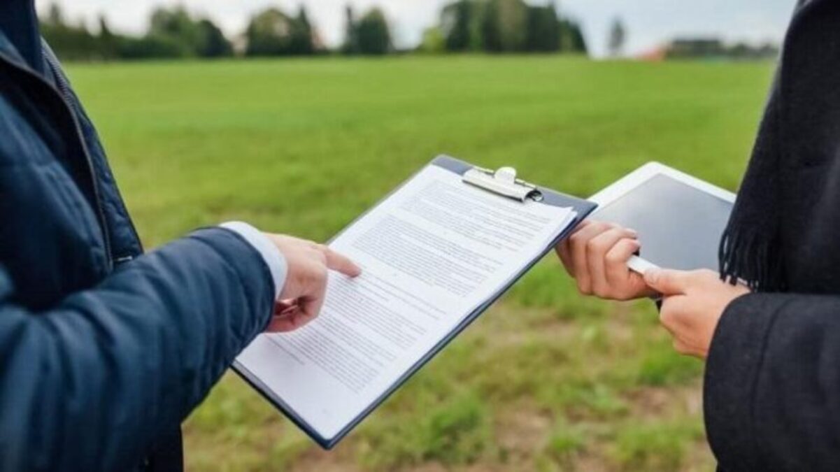 Jerdiń retti bólinýine – qoǵamdyq baqylaý